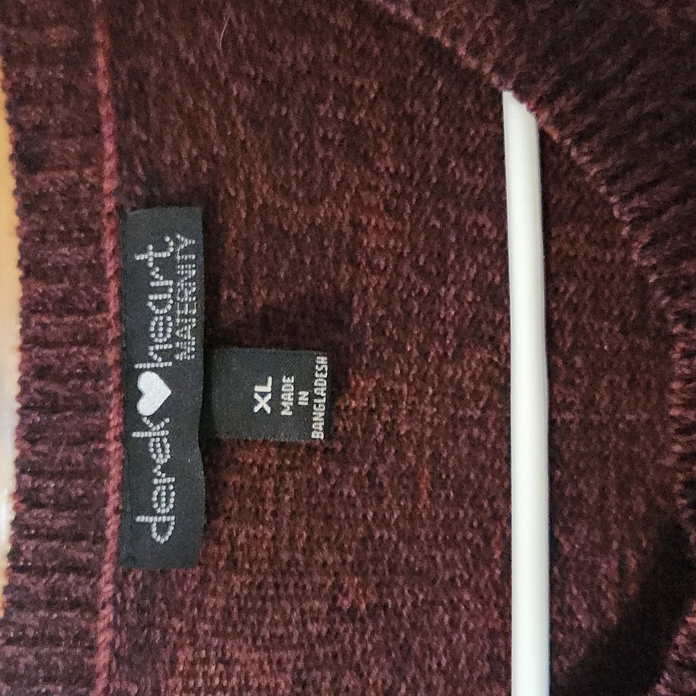 Maternity sweater - Picture 2 of 2